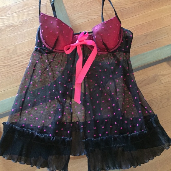 VS Nightie 34B - Picture 9 of 12